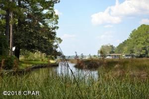 E Pierson Drive: E Pierson Drive, Lynn Haven, FL 32444